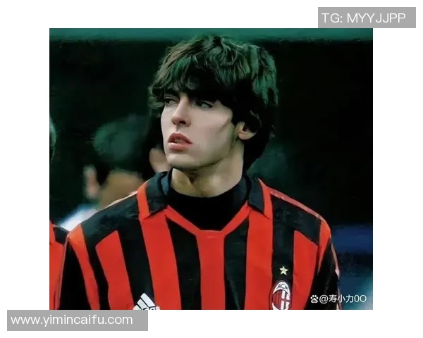 退役足球明星帅哥的魅力与人生转折揭秘